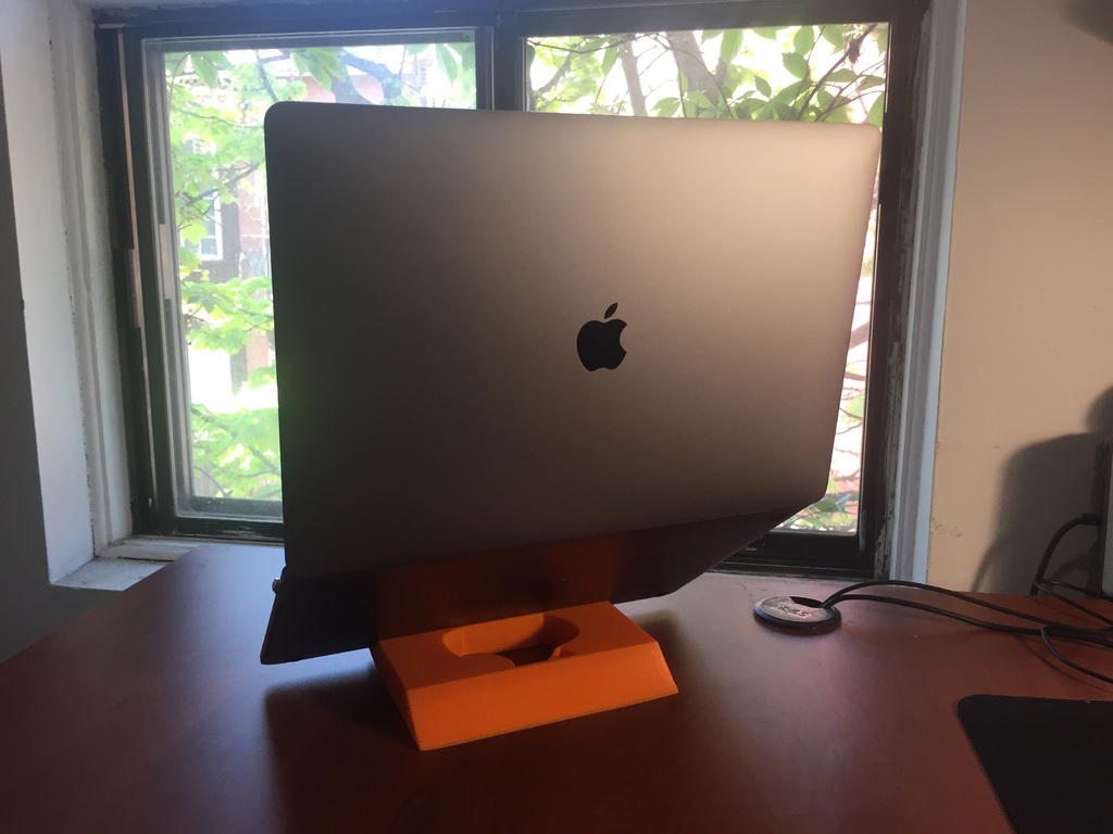 MacBook Pro 15" with Touch Bar Stand