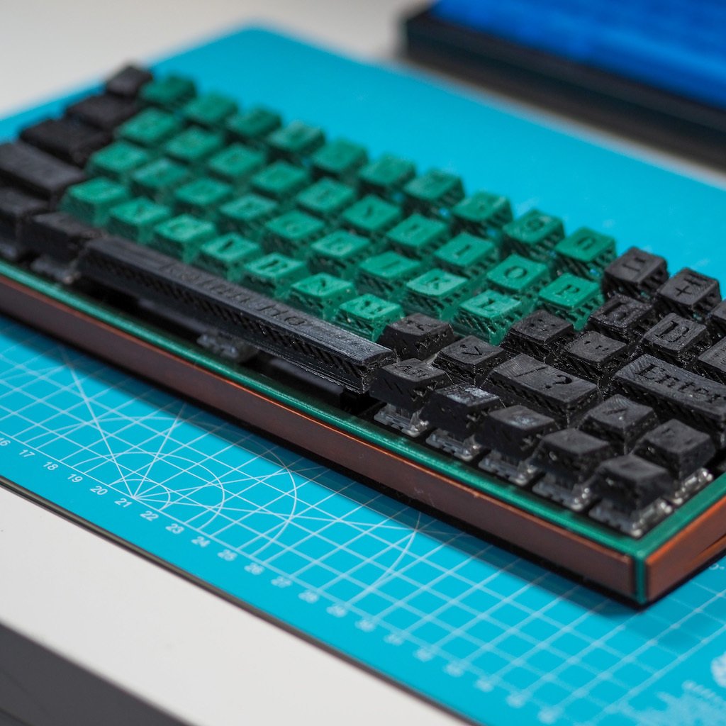 GASKET MOUNT Mechanical Keyboard on DZ60 RGB Hot Swappable v2