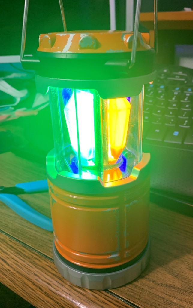 Kyber Crystal Containment Unit from HFT Camp Light