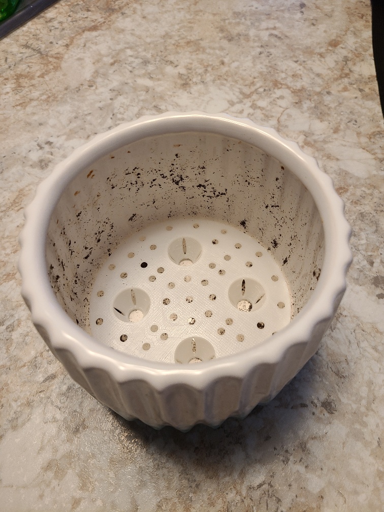 PLANTER DRAINAGE INSERT (SELF WATERING) 172MM V2