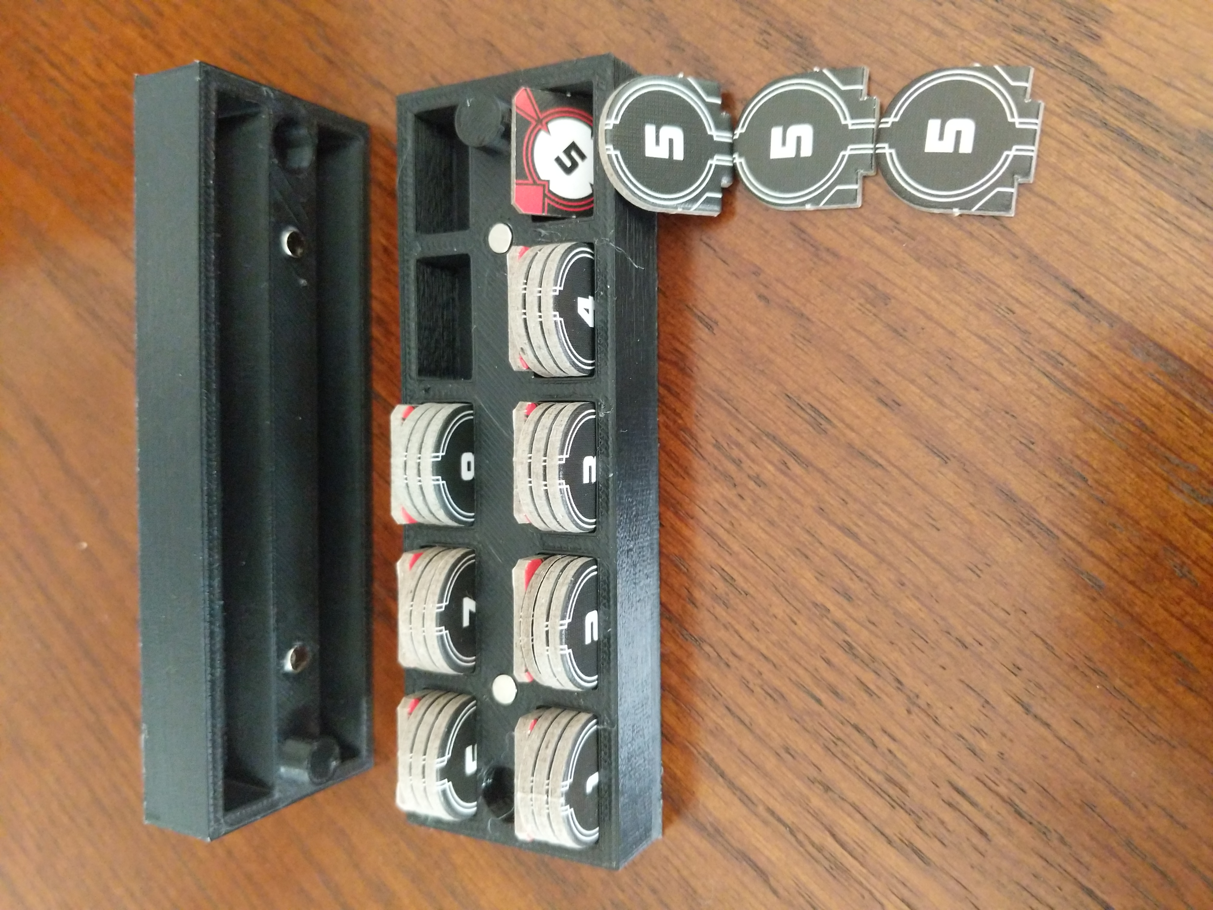 X-wing 2.0 ID token storage tray