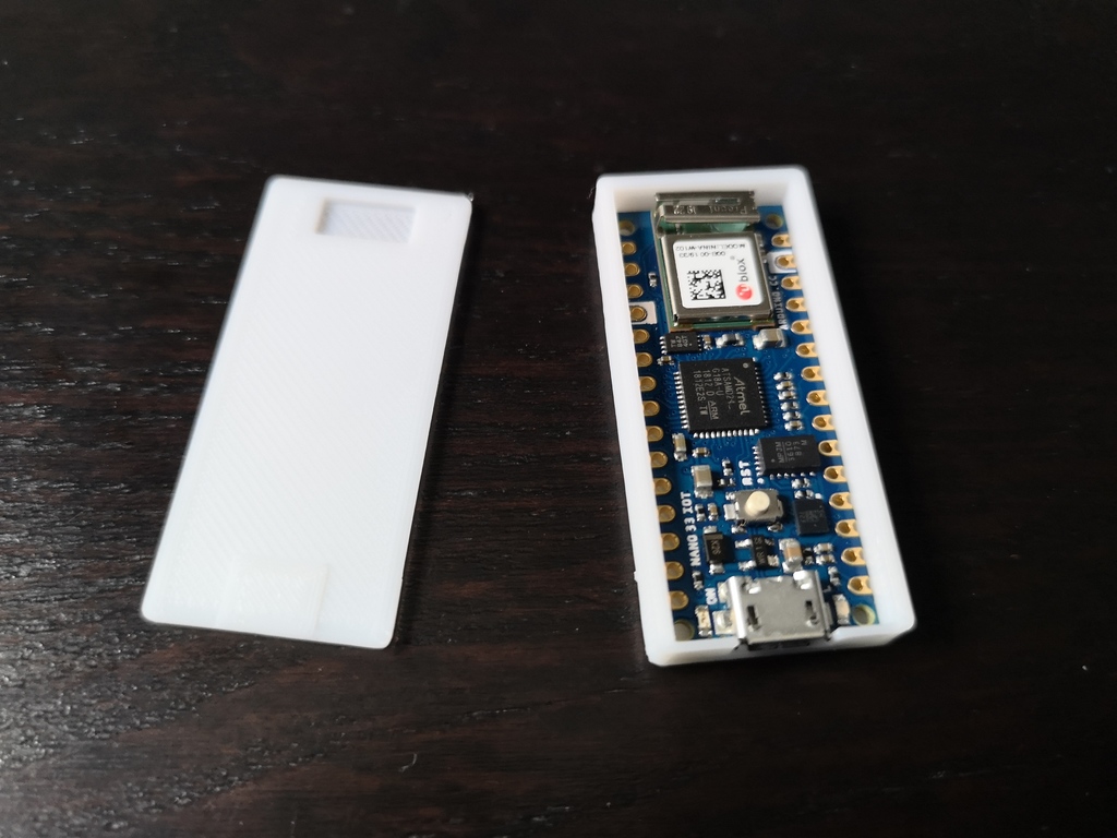 Arduino Nano 33 IOT Simple Box