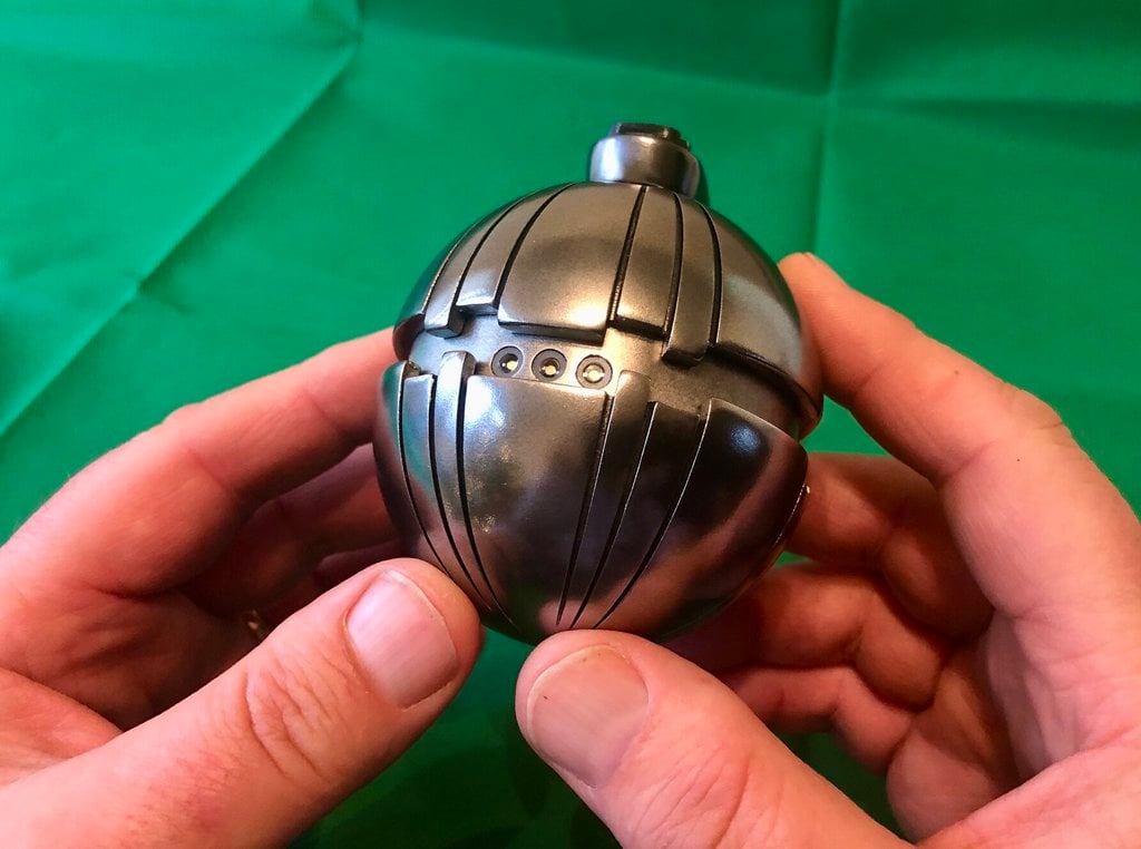 Version 3 Thermal Detonator complete with inards for electronics