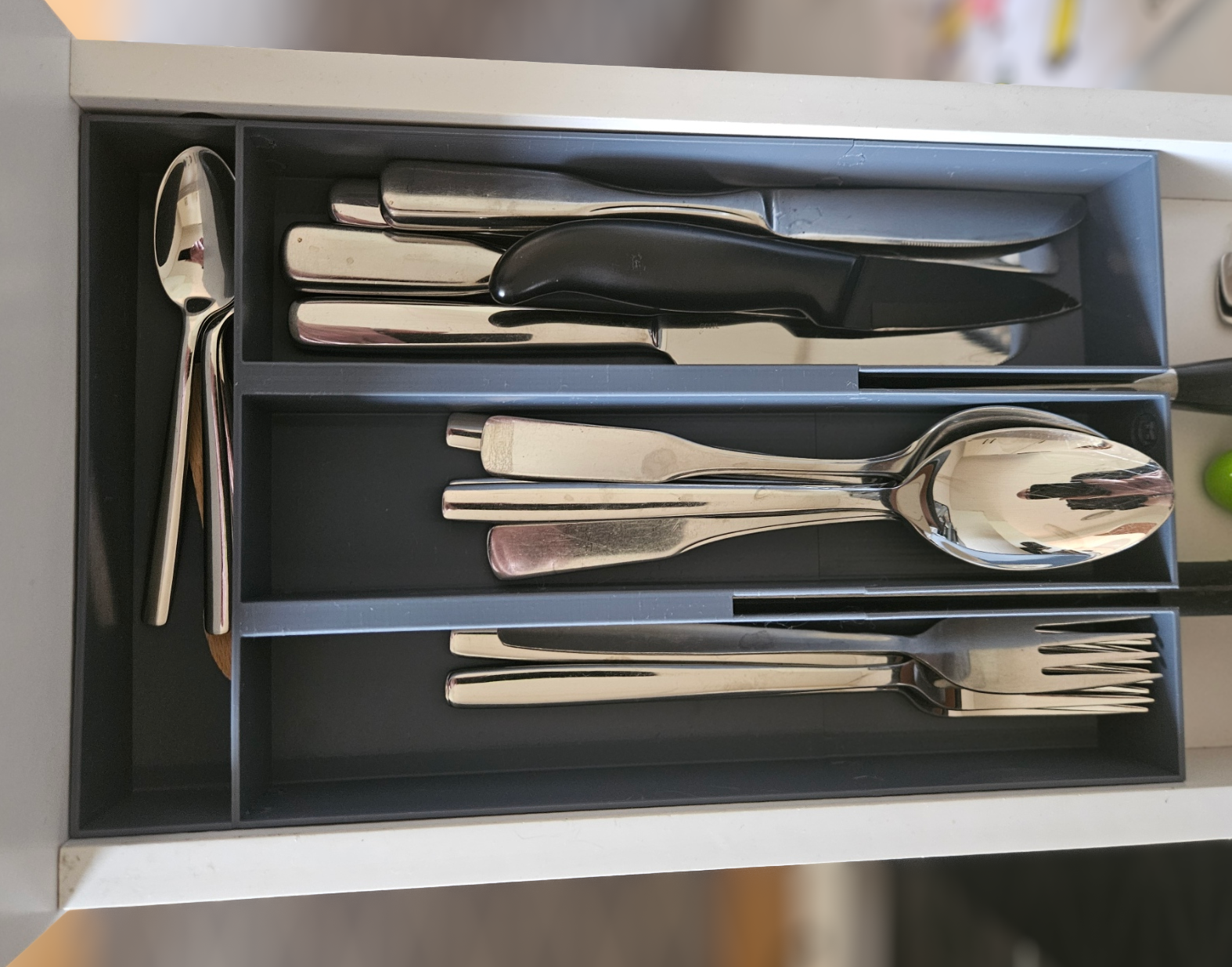 Silverware Tray for 183 mm Drawers – 3-Part Design /  Besteckeinsatz für 183 mm Schubladen – Dreiteiliger Aufbau