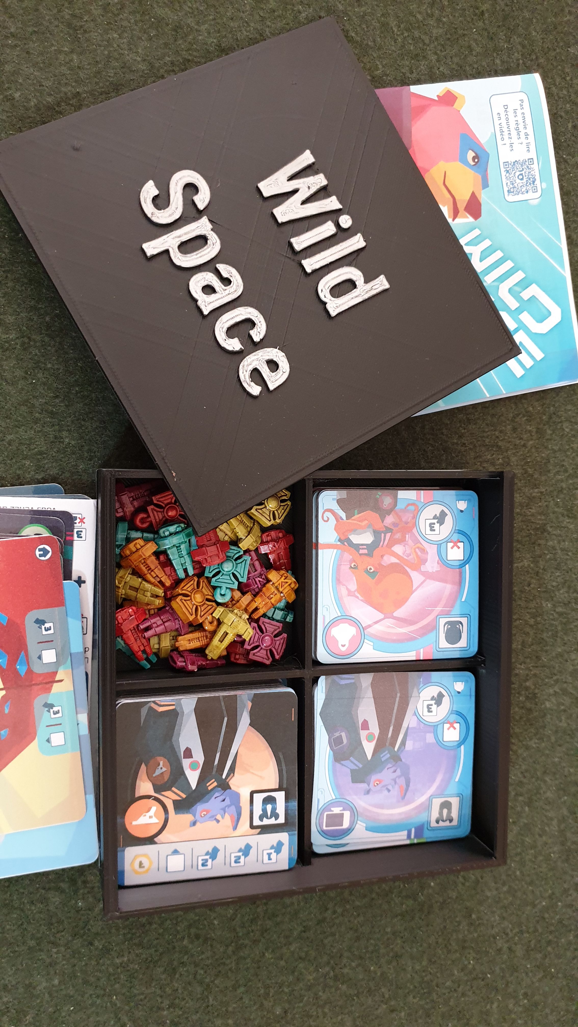 Wild Space game box