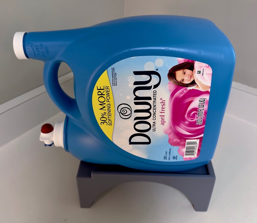 Liquid Laundry Soap Dispenser Riser