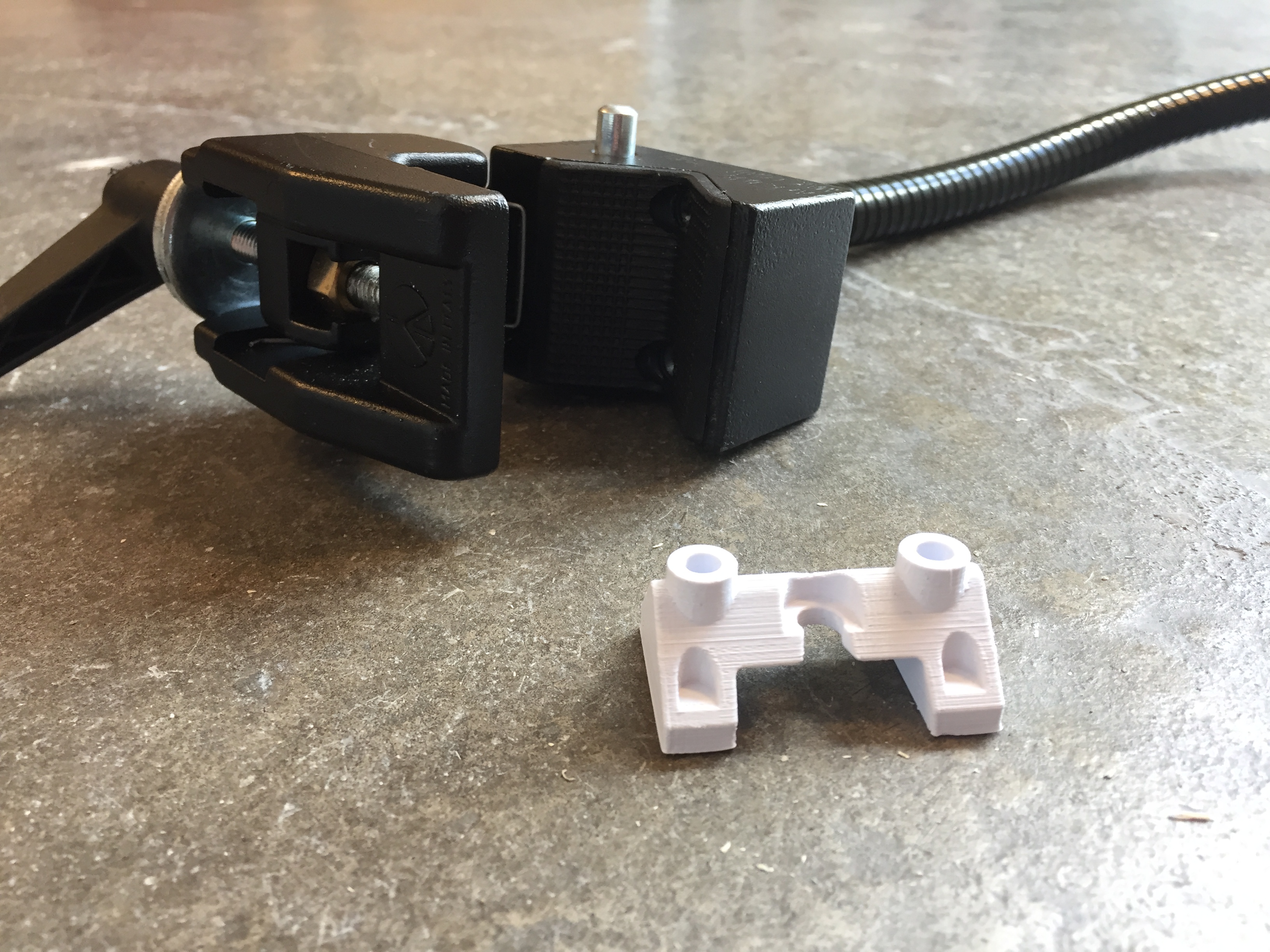 Wedge Super Clamp