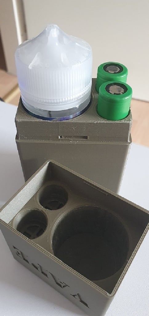 Vape Box for liquid bottles and battery mods