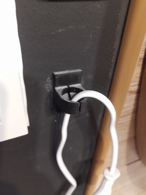 Wall Cord Holder (screw/tape)