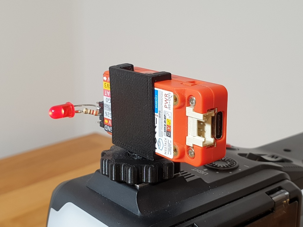 M5StickC camera hot shoe mount/holder for tally light