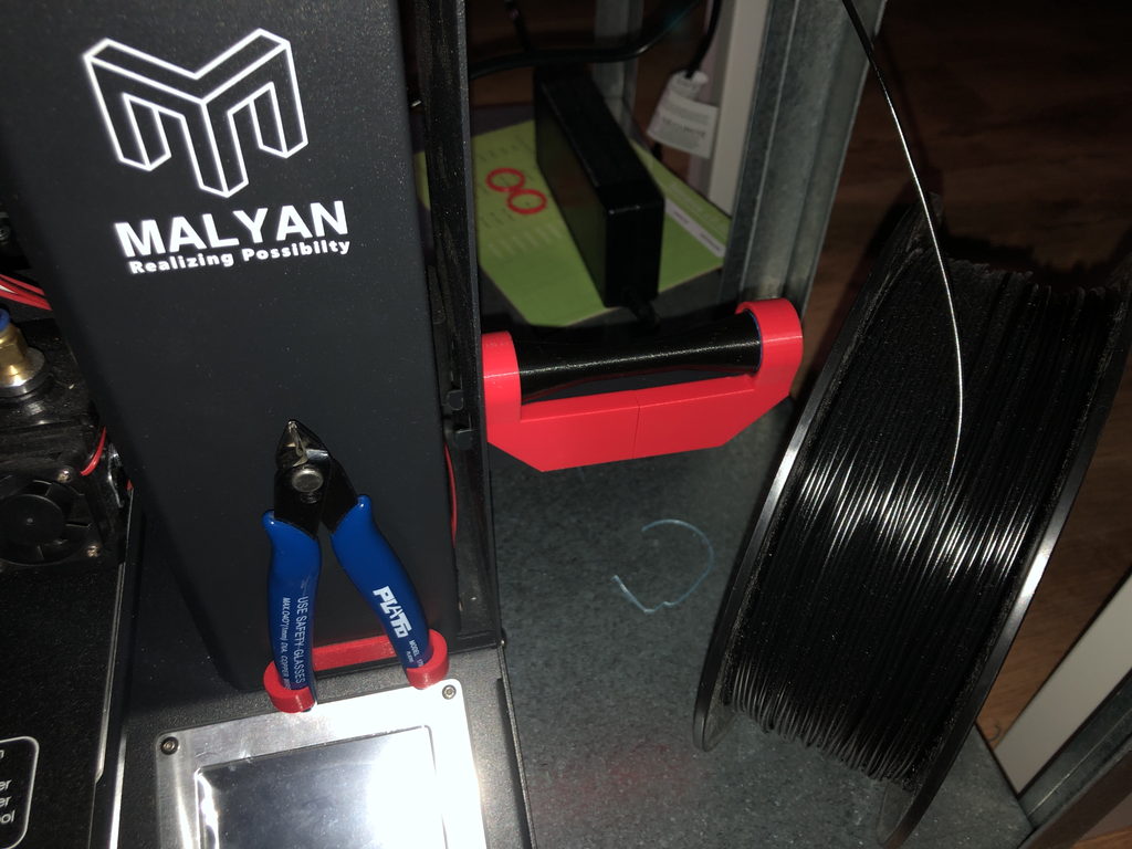 Low friction spool holder for Malyan M320