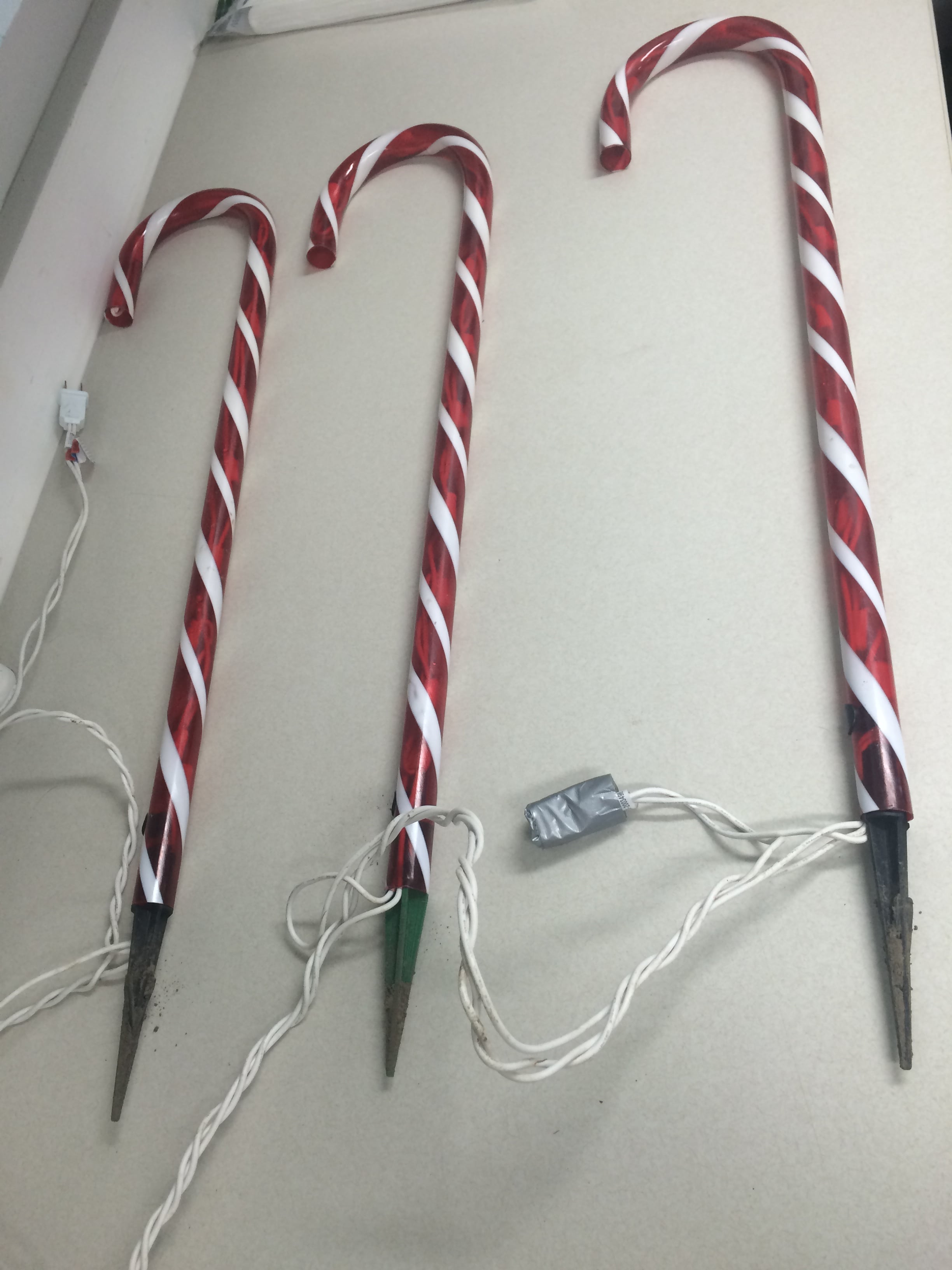 Candy Cane Peg