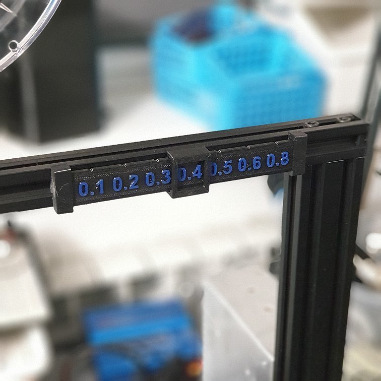 Nozzle size indicator / reminder for Ender 3 and other V-slot profile based printers