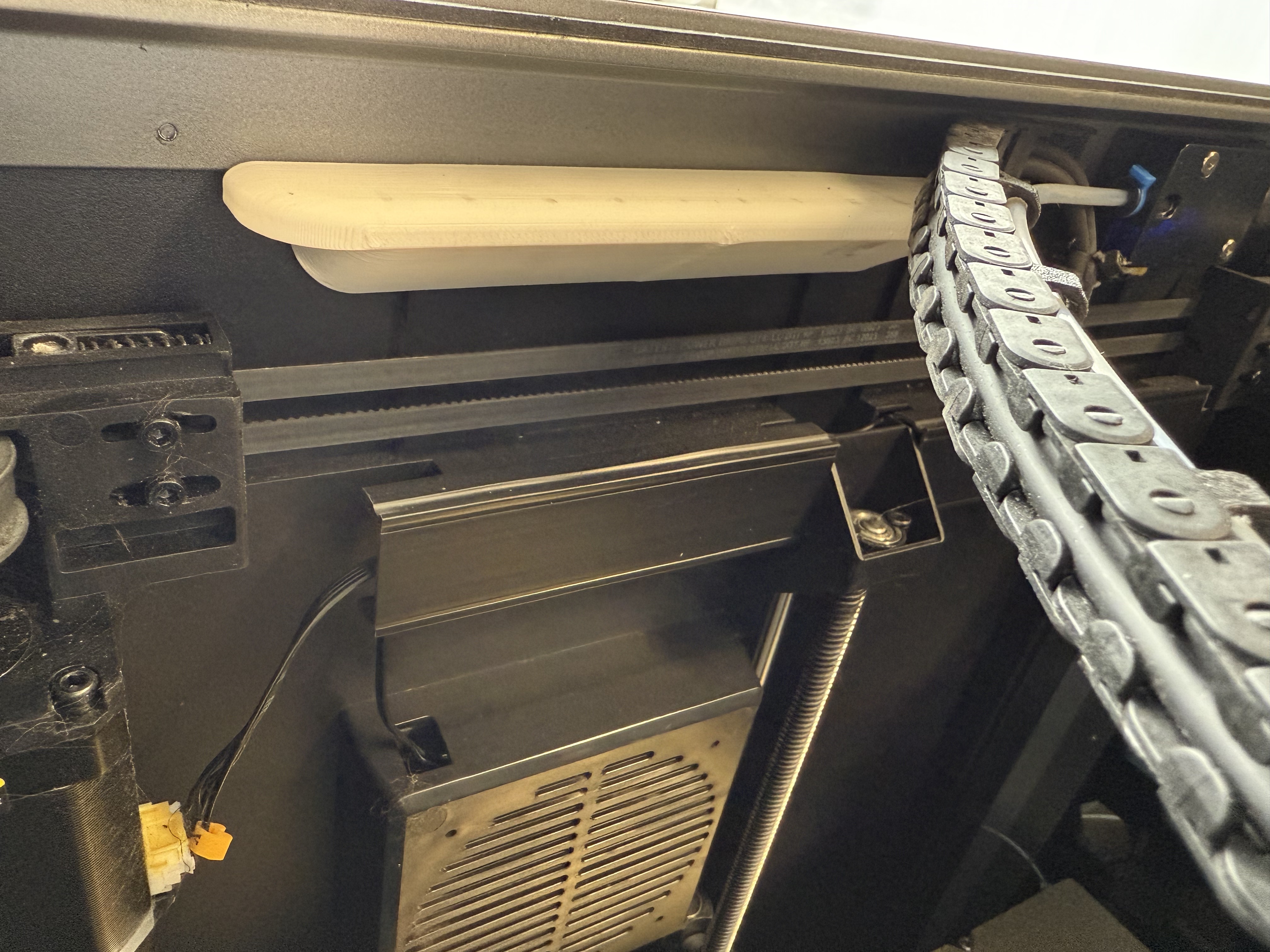 Creality K1 MAX sturdy & smooth Chain support