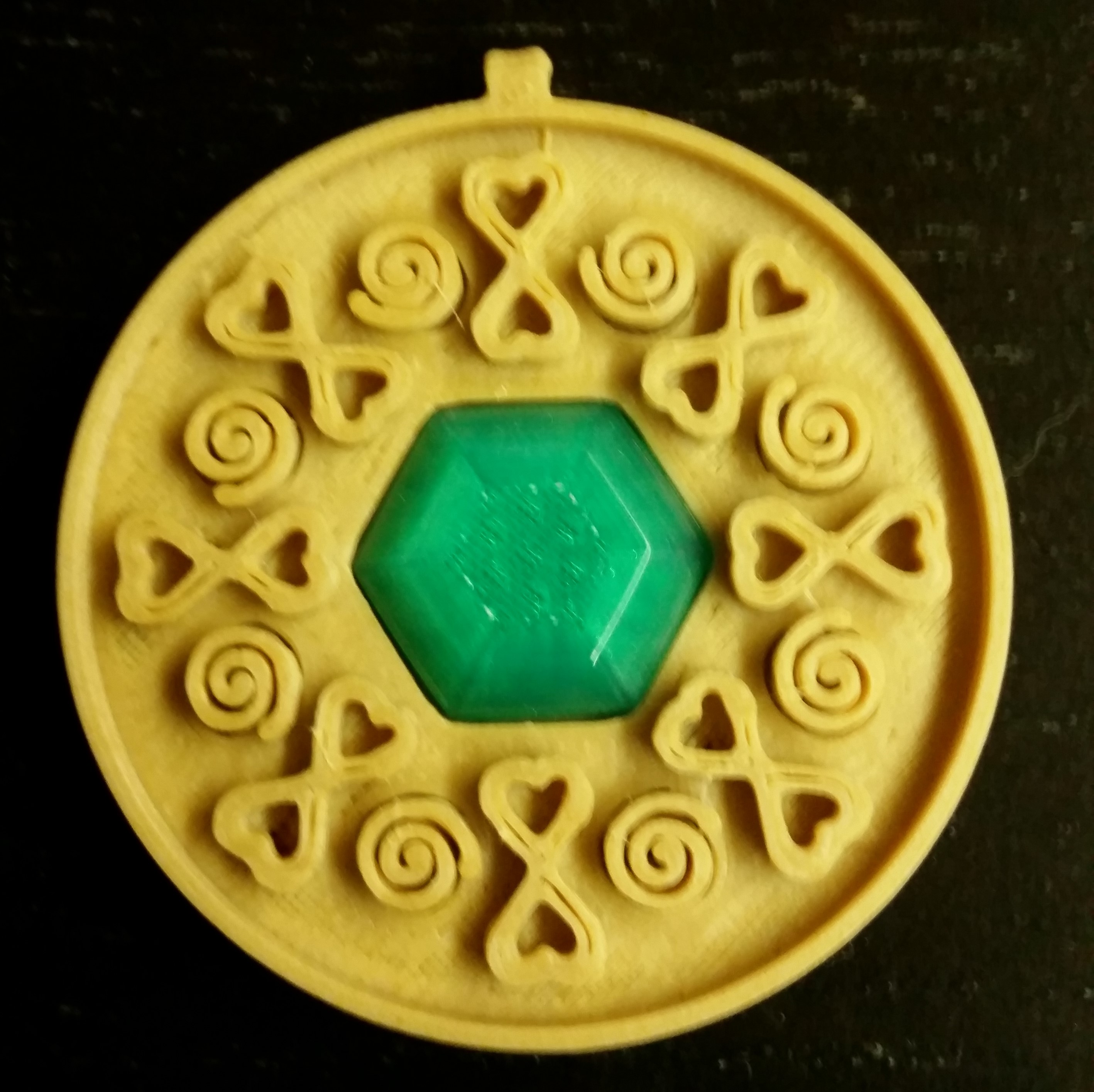 Round Pendant with  precious stone