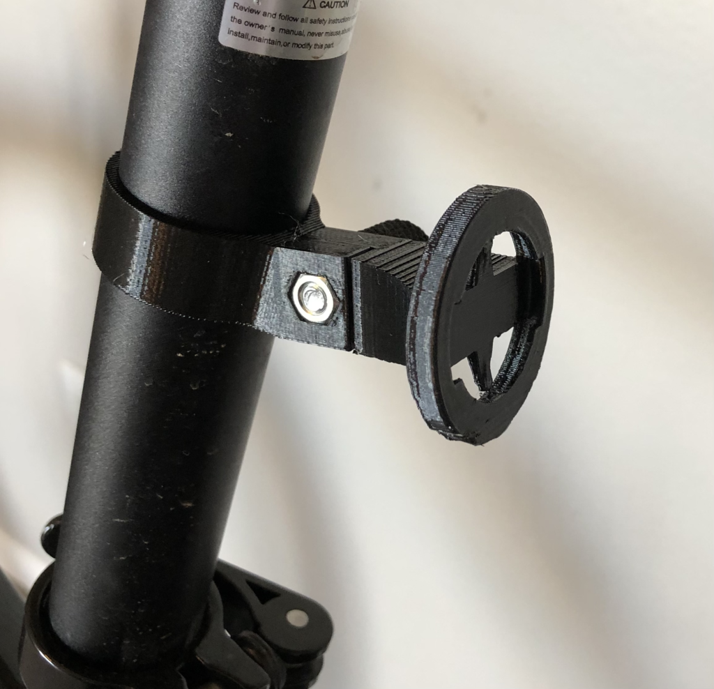 Seat post varia bike light holder