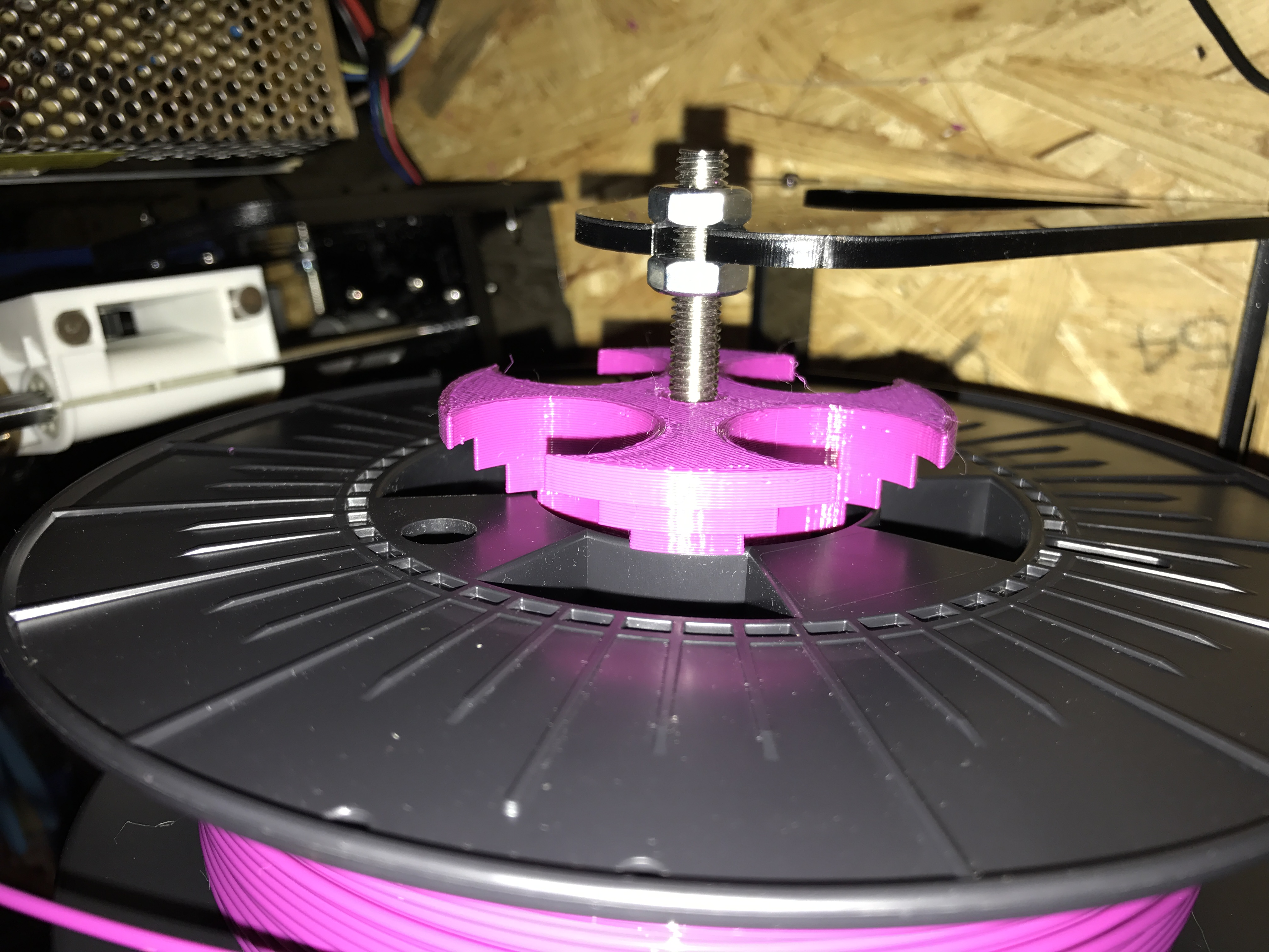 Filament spool holder improvement Anet A8