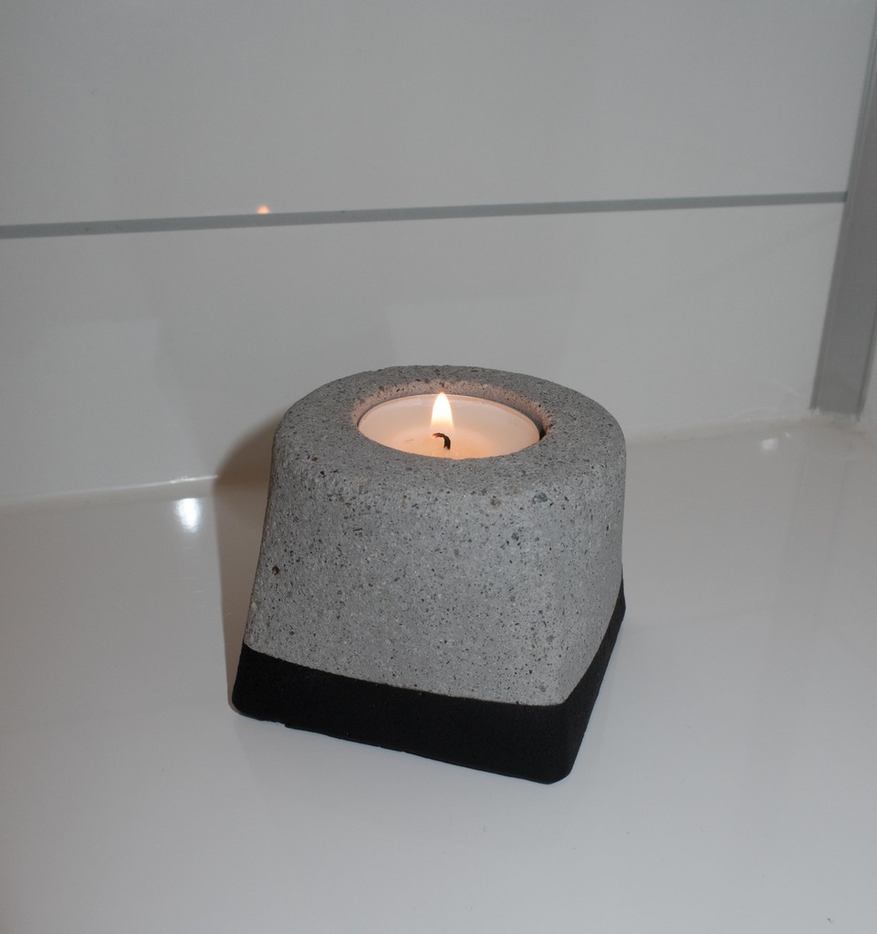 Telight candle holder (concrete mold)