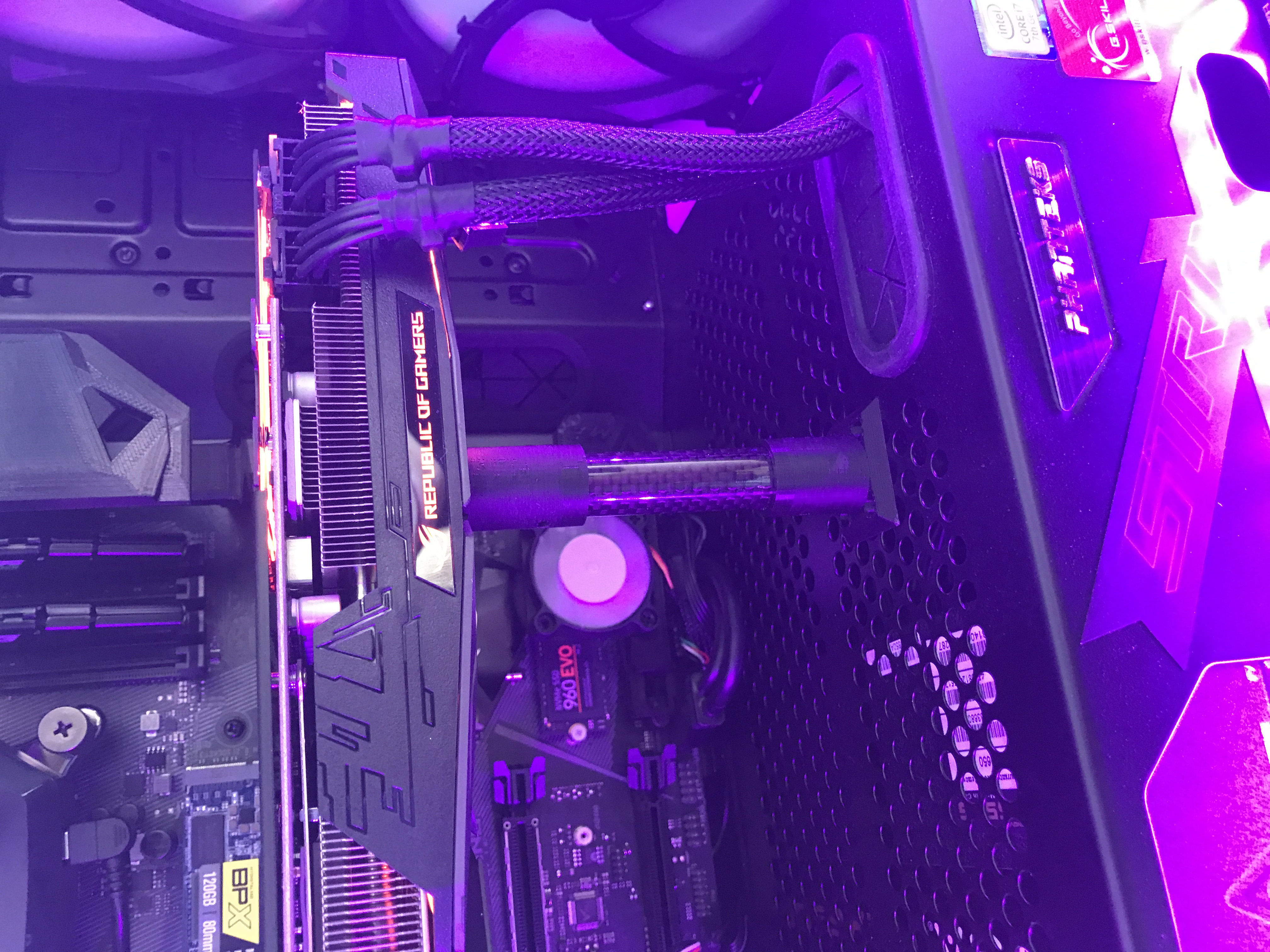 New carbon fiber tubing based GPU support