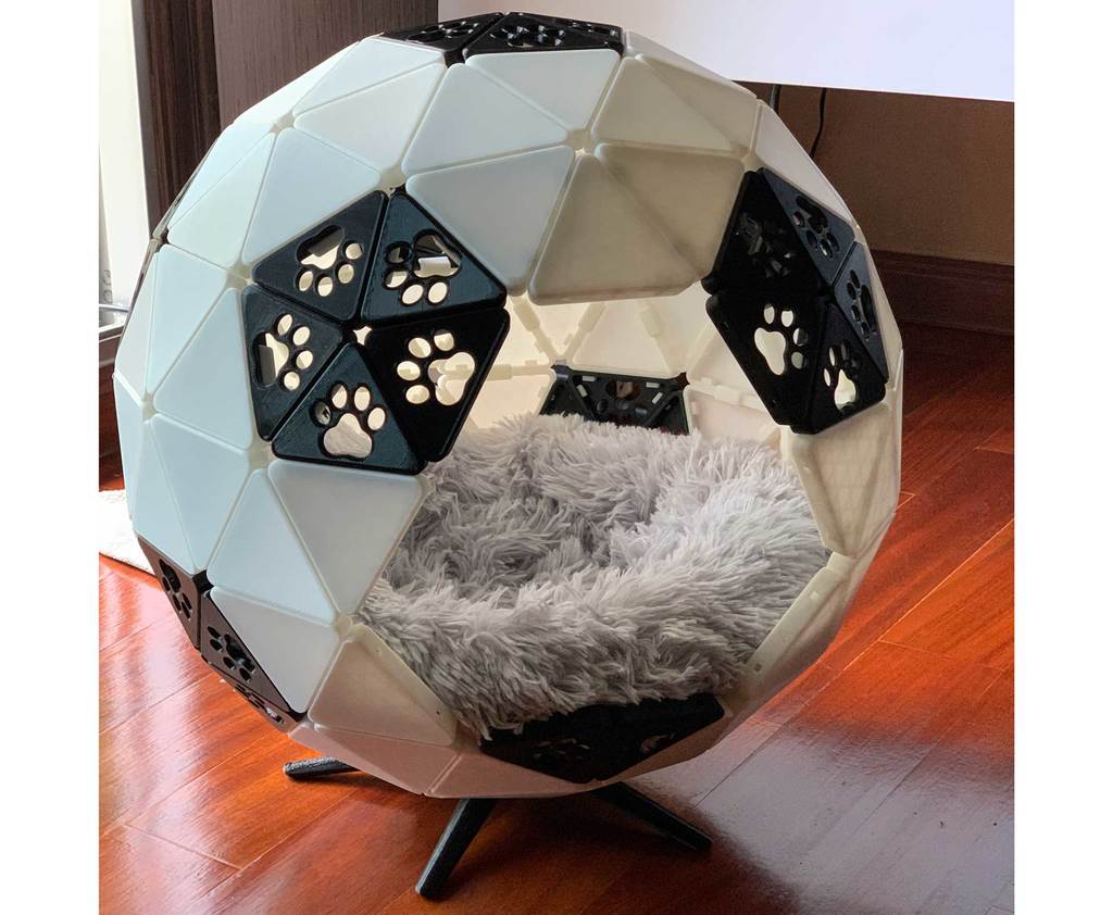 Geodesic Dome Cat House - Stand