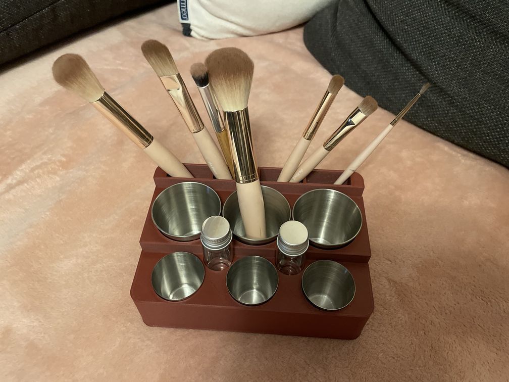 Make-Up Artist Storage for Tools