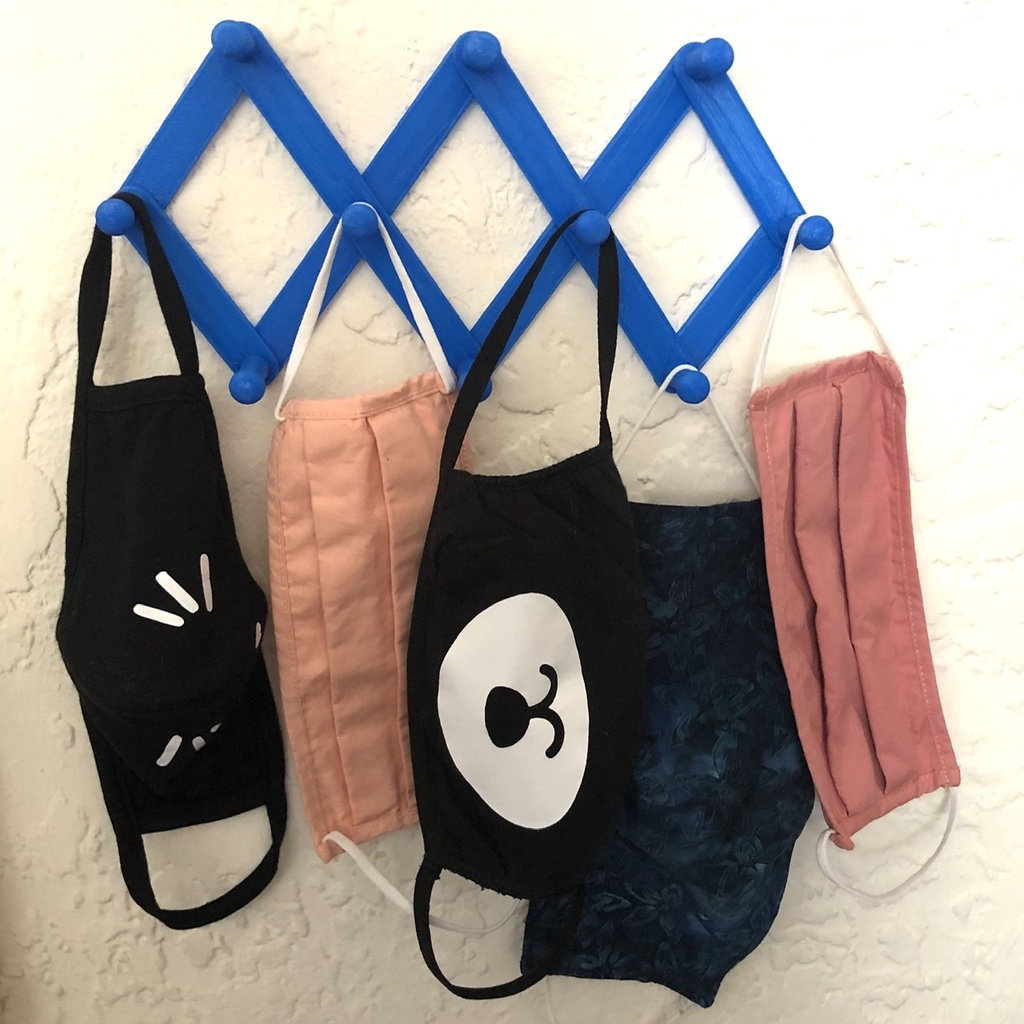 Face Mask Rack- Classic Accordion Style