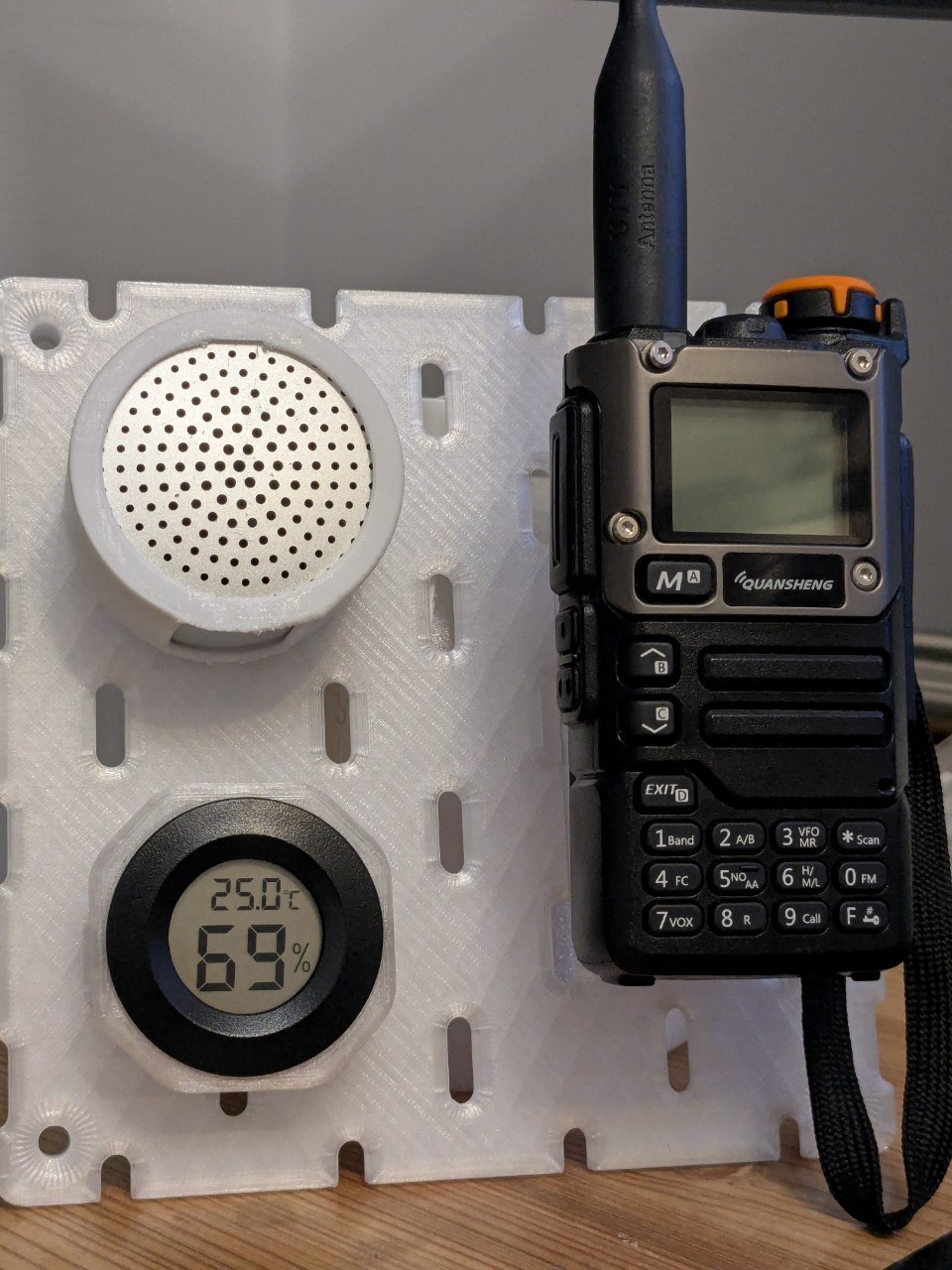 Various IKEA Skadis Mounts : Mini Xiaomi Bluetooth Speaker, Battery, GoPro, HumidityTemperature sensor, etc