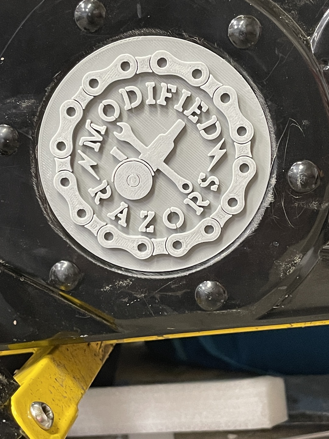 Razor Engine Cover Insert "Modified Razors"