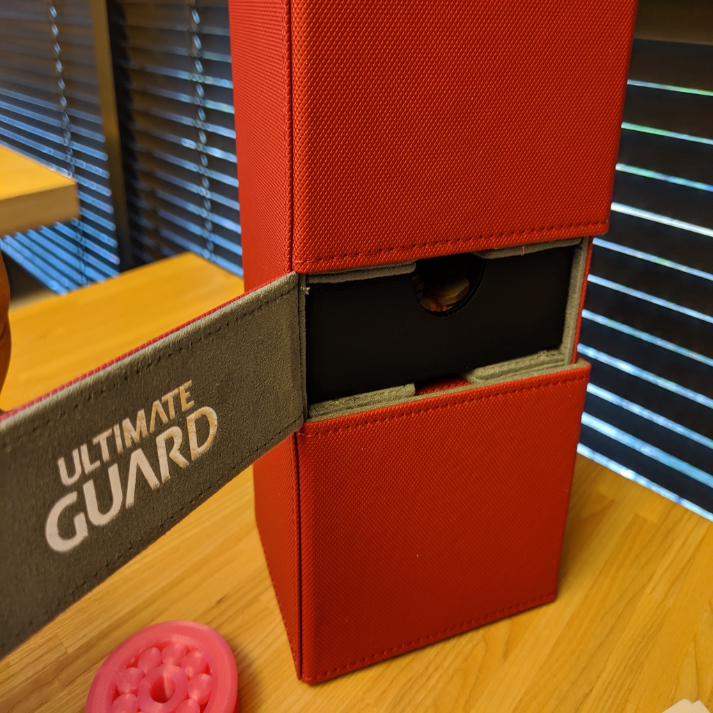 Keyforge Organizer for Ultimate Guard (Age of Ascension Tokens)
