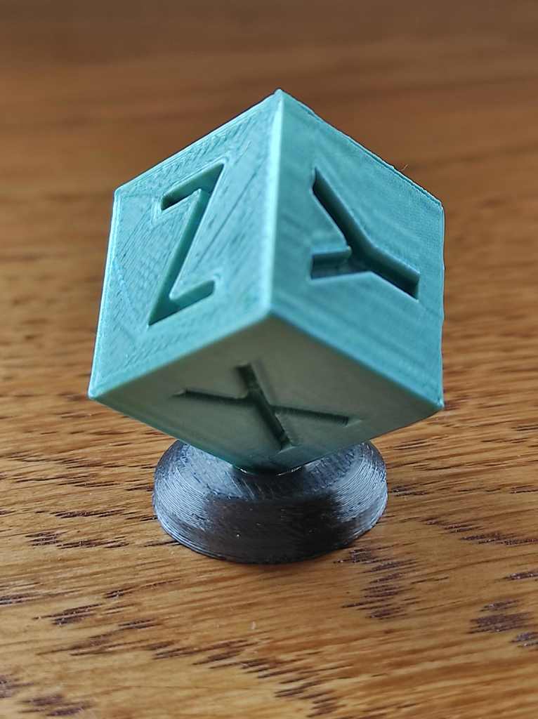 XYZ Cube Stand