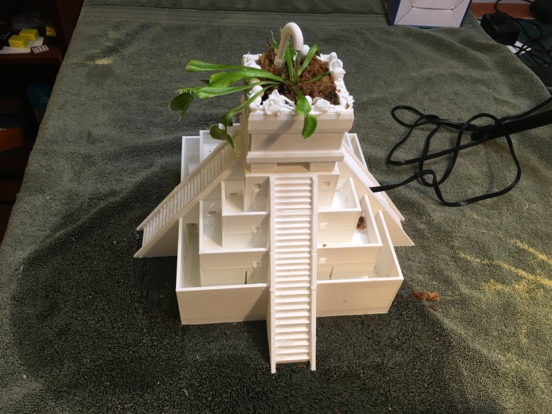 Aztec Temple Bog Planter v2