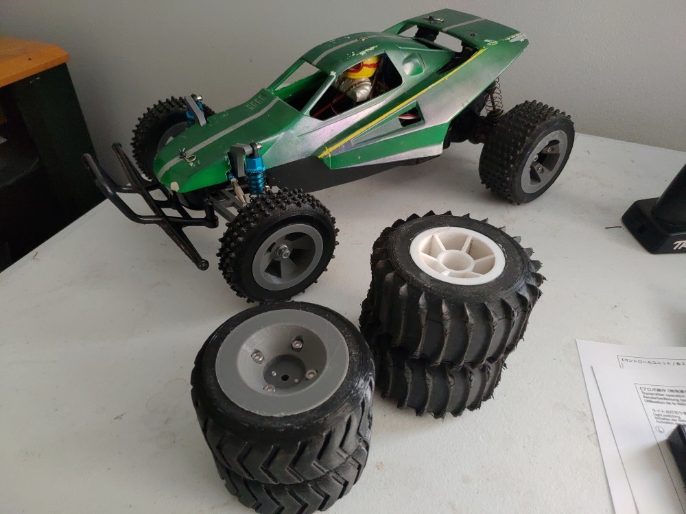 Tamiya Grasshopper II - Wheels V2.0 (no glue needed)