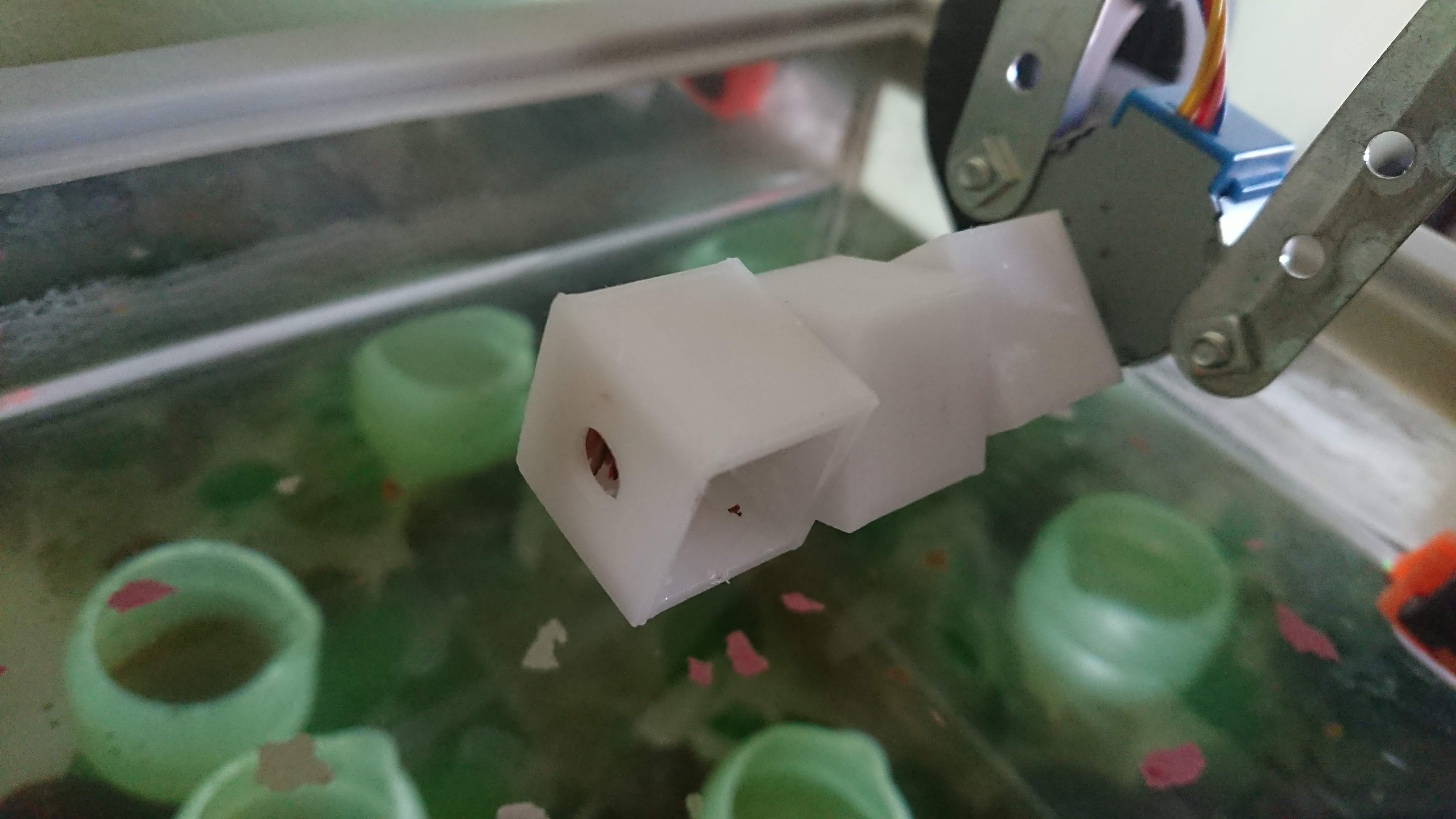 Modular Fish Feeder