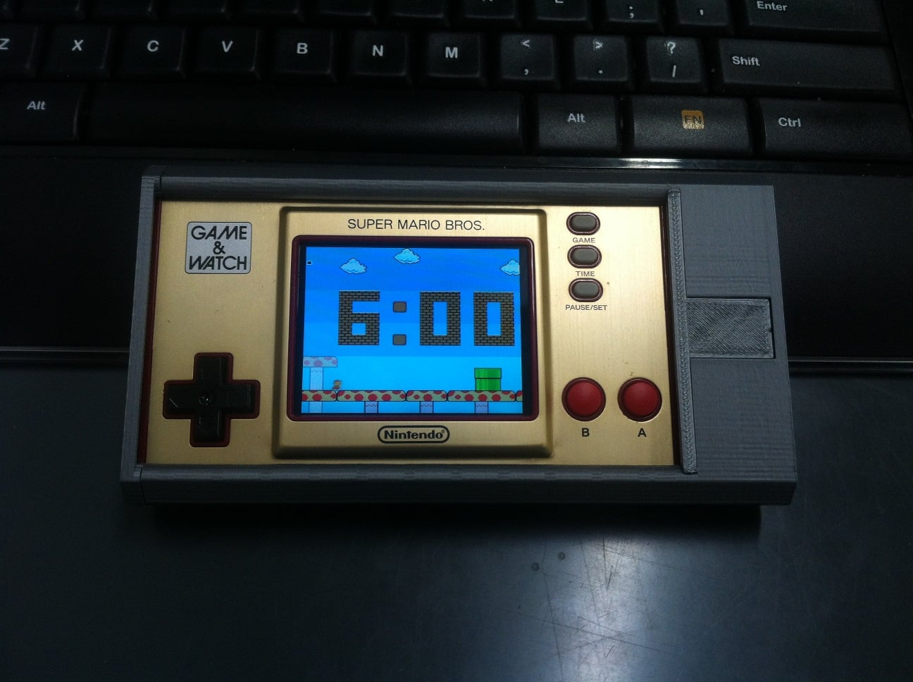 Nintendo Game and Watch Case/Stand