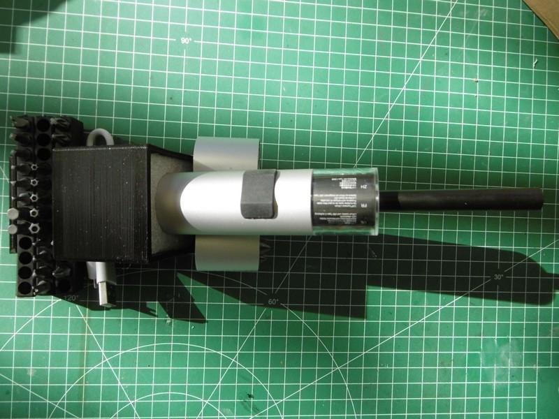 Support mural pour visseuse Wowstick / Wall bracket for Wowstick screwdriver