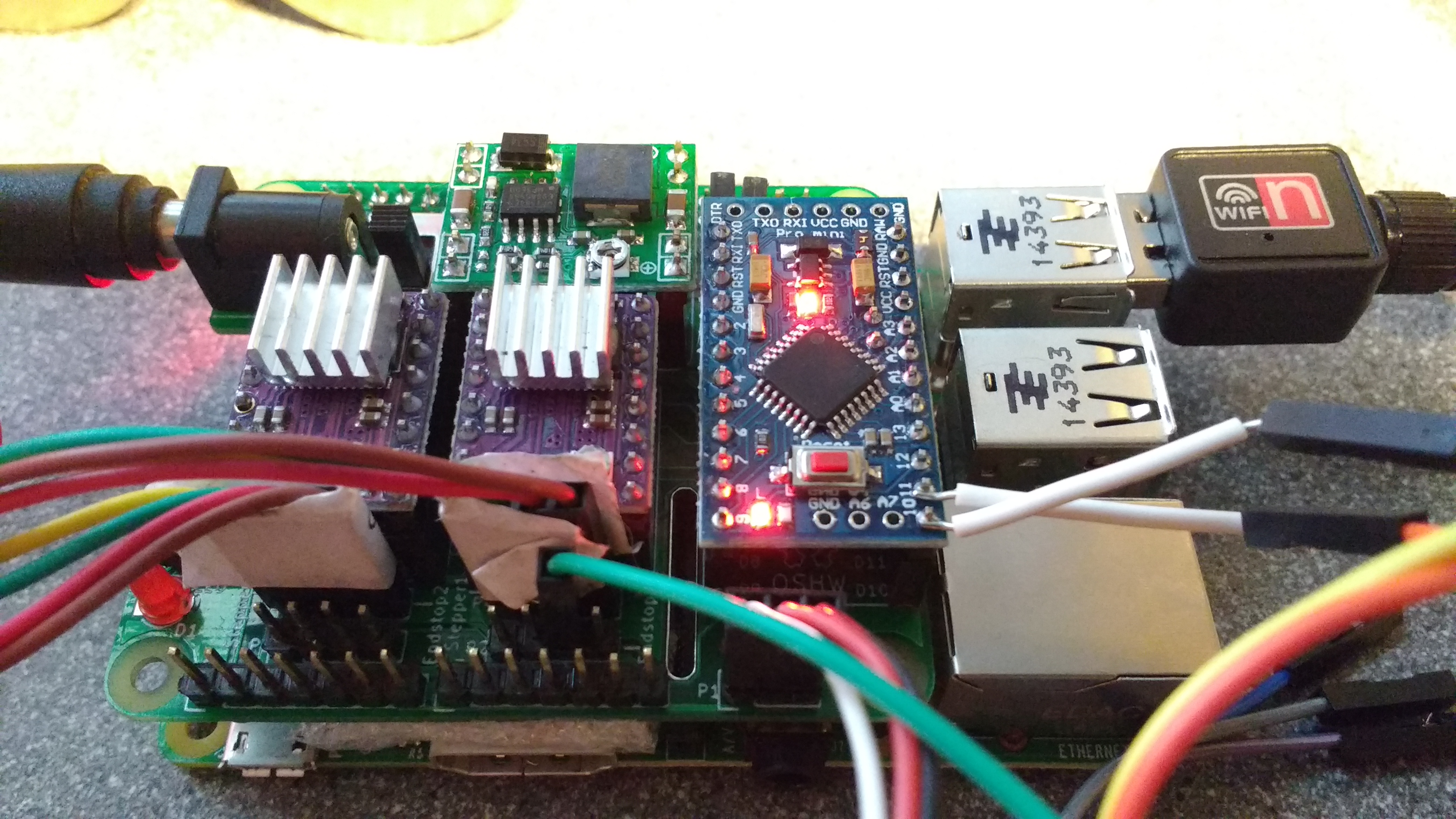 vPiP hanging v-plotter control board Pi2/Pi3 add-on