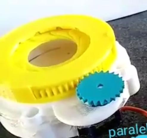 iris servo mechanism