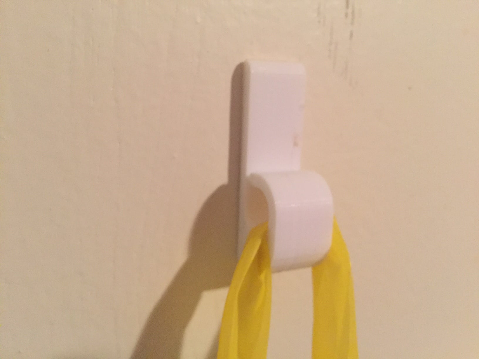 Bag handle hook