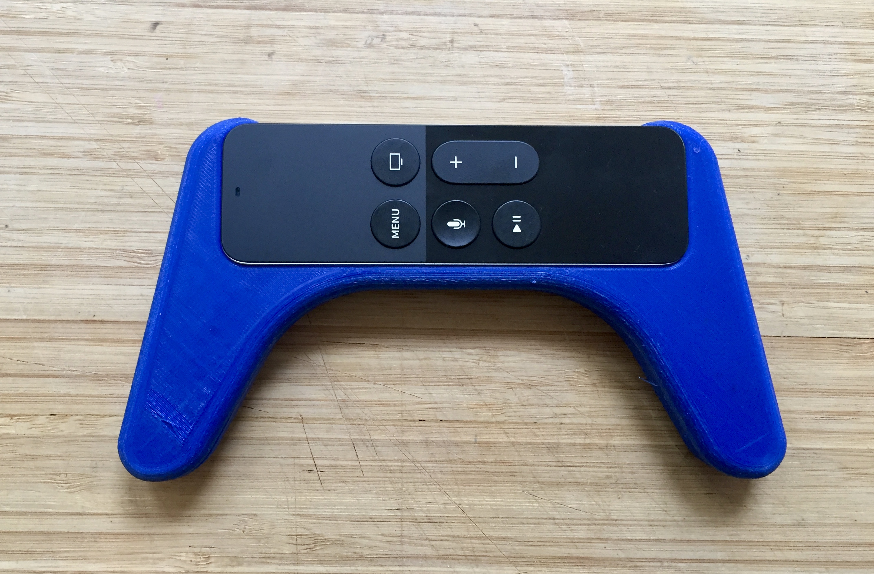 Apple TV 4 Remote super minimalistic game pad