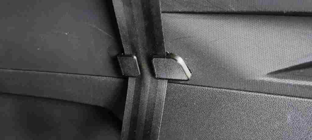 SEAT TARRACO 3rd row seatbelt clip