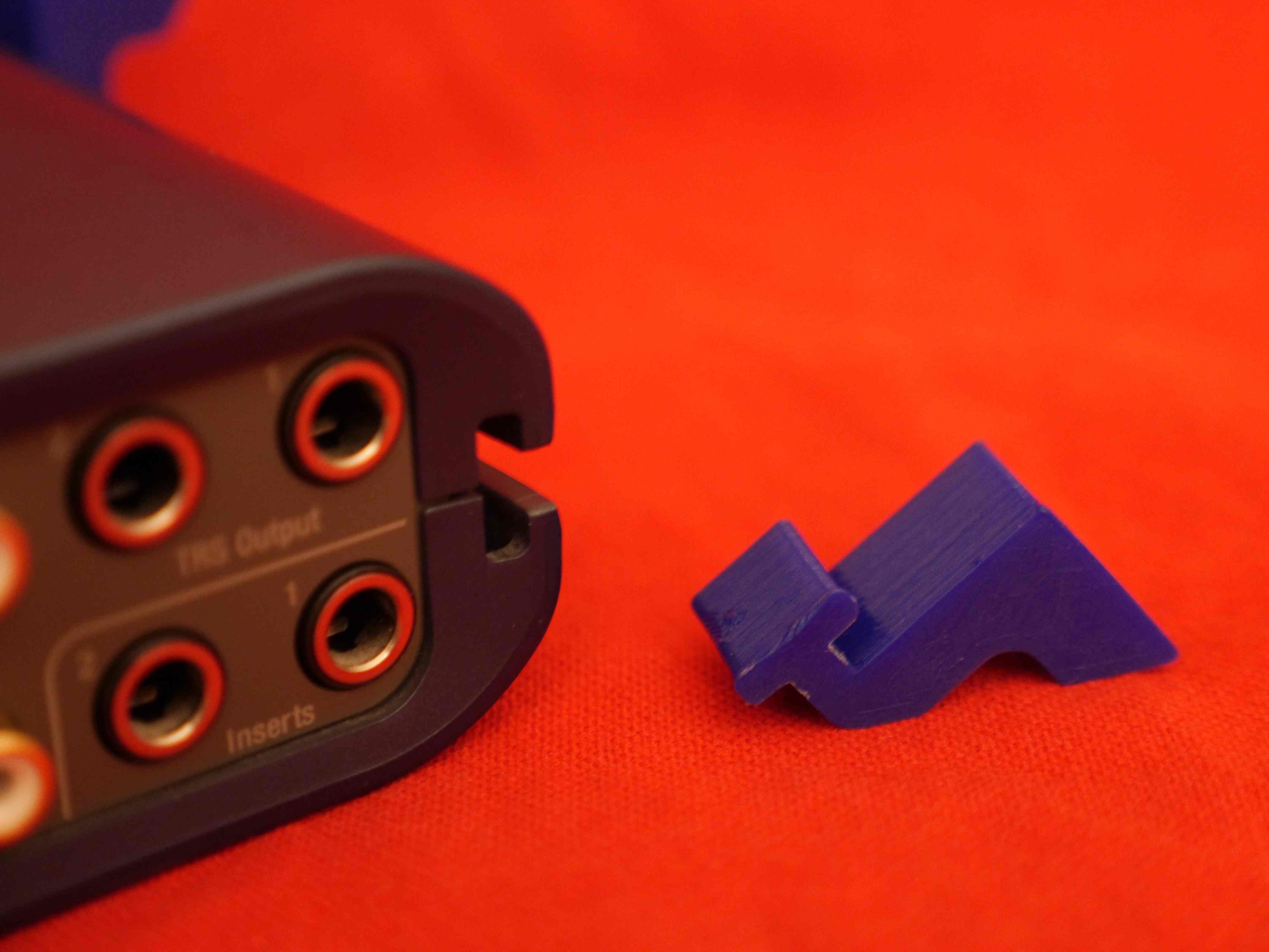 M-AUDIO Fast Track Pro Mount