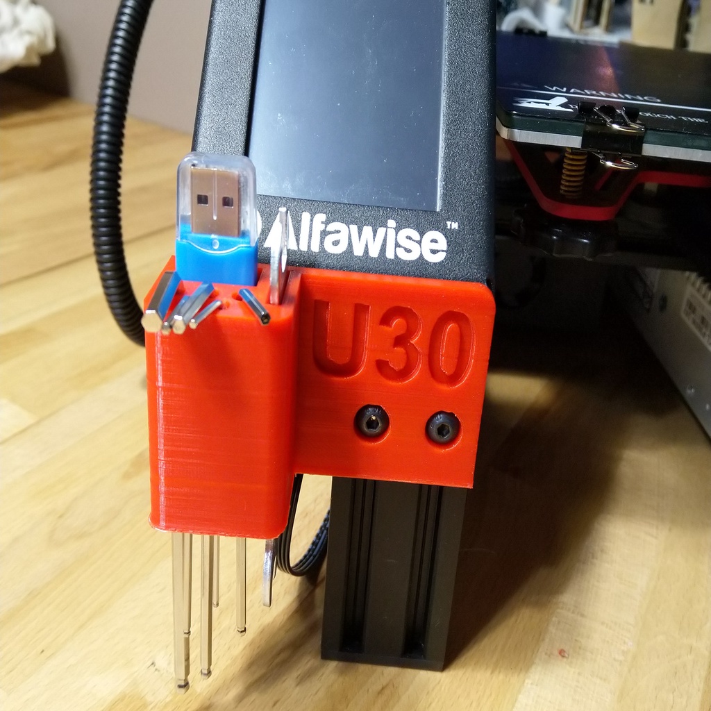 Alfawise U30 front toolbox