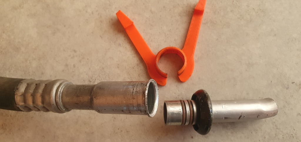 Tool for disconnect air conditionning hose (PSA Brand)