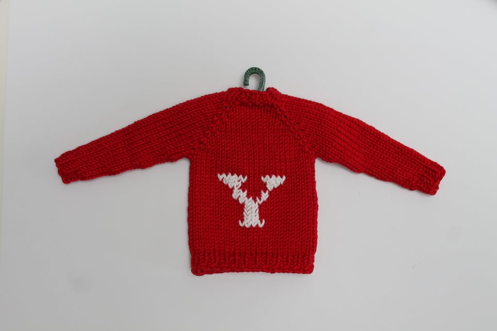 Yarnist Mini Christmas Sweater Hanger
