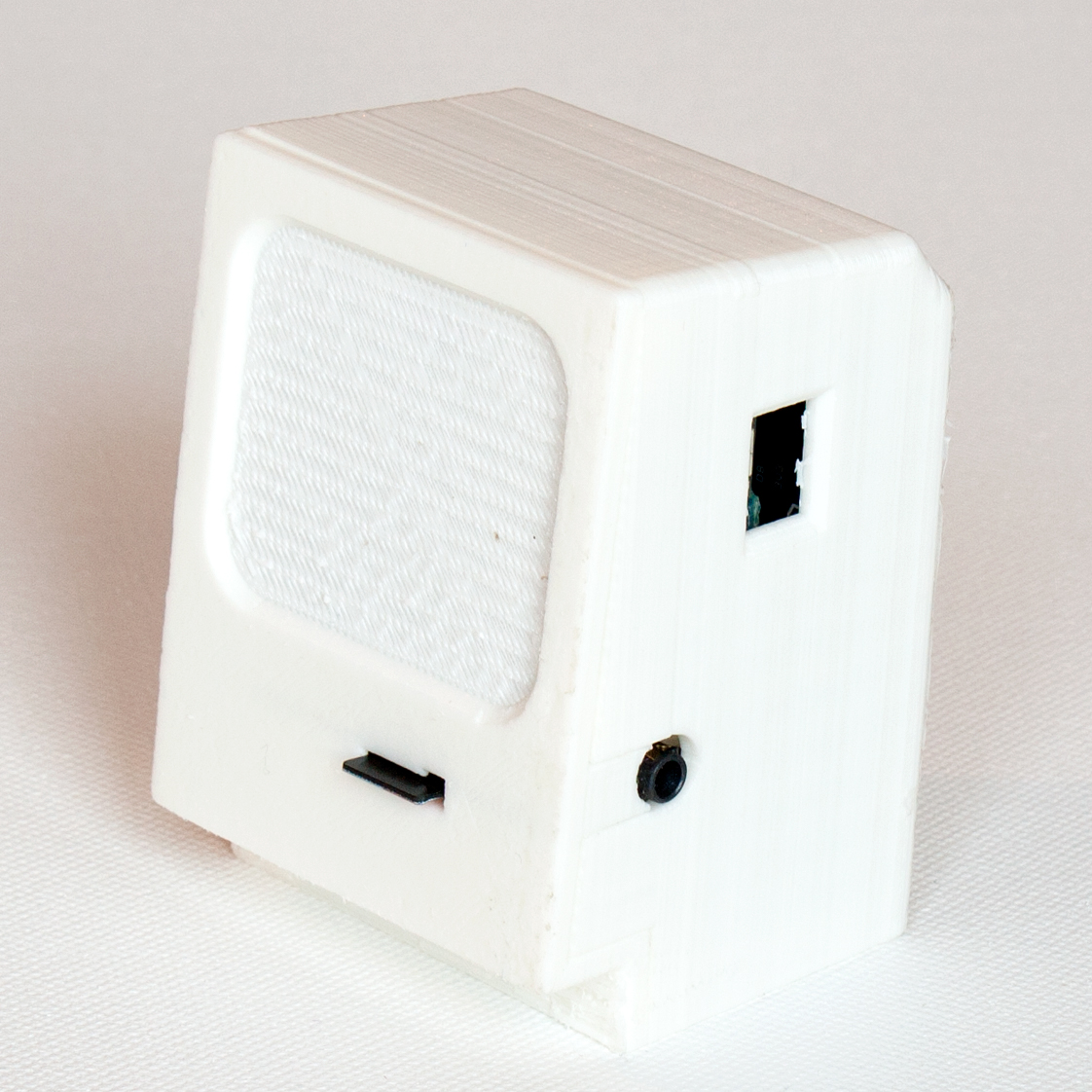 Mini Macintosh WeMos MP3 Player