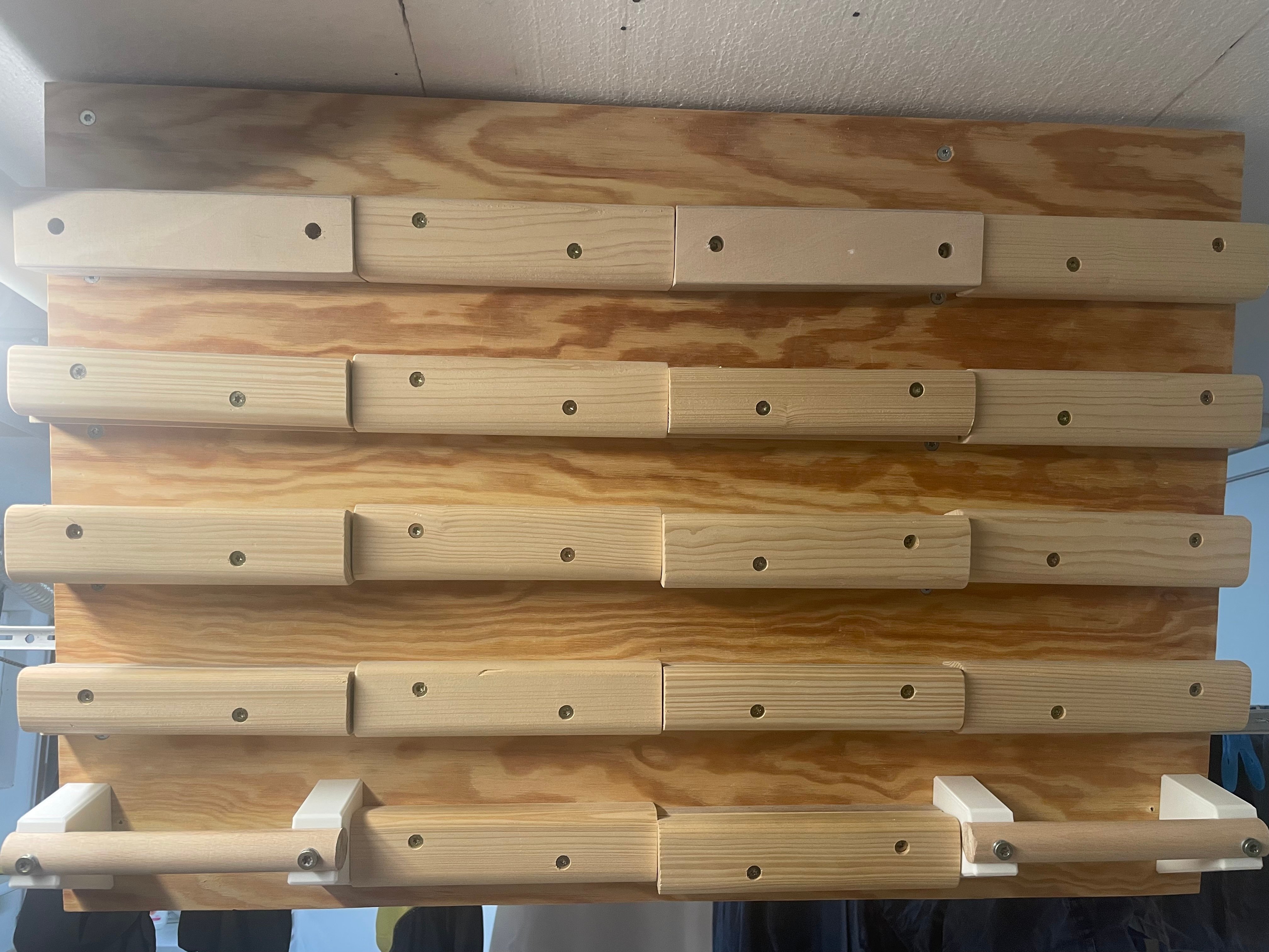Klimmzuggriff fuer Tuerrahmen / Montageplatte (25 mm Holzstange)