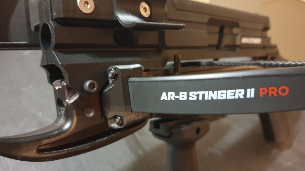 Quick release bow attachment for AR-6 Stinger 2