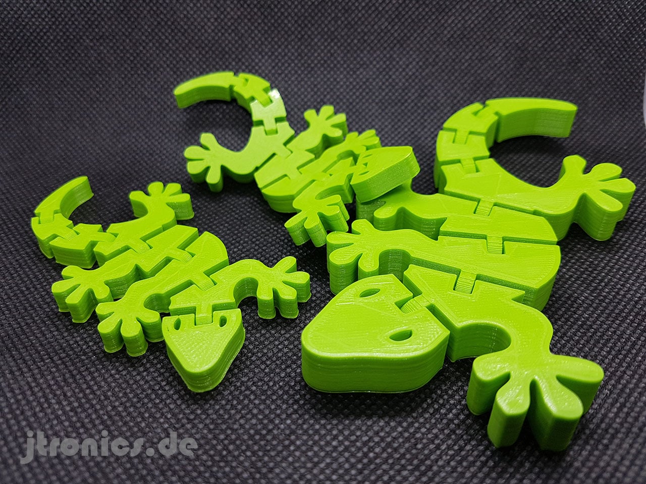 Flexi Articulated Mini Gecko Full