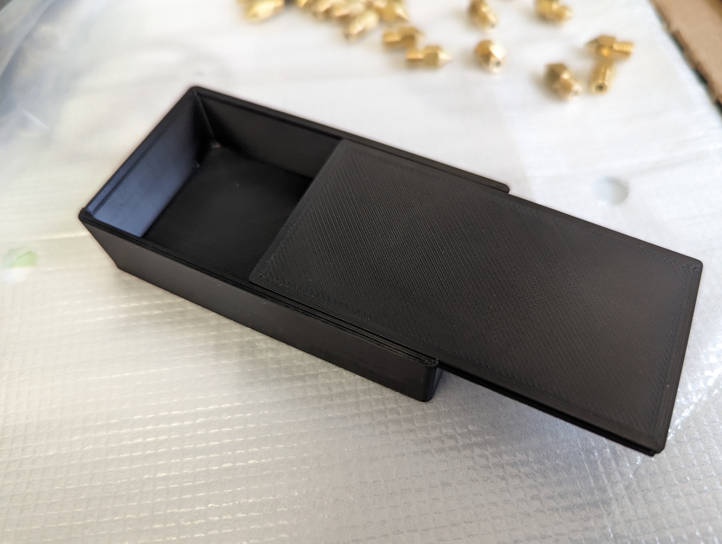 Sliding Lid Box