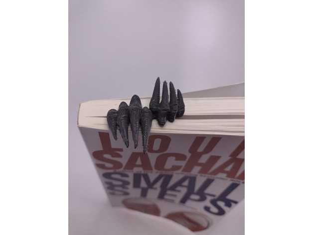 3D printed claws bookmark